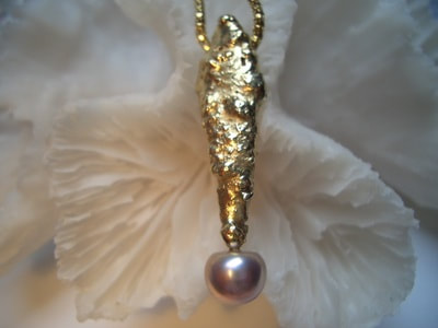 Bold 'Lava flow' pendant with large natural pink pearl drop on solid gold chain