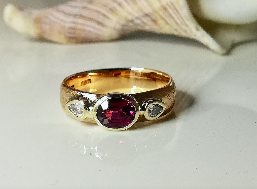 Pink Sapphire & pear Diamond Ring